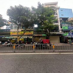 Mặt tiền Đỗ Thị Lời p11 Quận 3 dt 4x20 - nhà nát tiện xây giá 15,5 tỷ