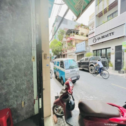 MB KINH DOANH TỰ DO mặt tiền đường lớn, Phường 13, Tân Bình