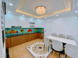 Cho thuê Biệt thự ngõ 72 Nguyễn Thị Định Trung Hoà