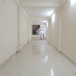 Cho thuê nhà 1 trệt 2 lầu đường Đồng Khởi, P.Tân Hiệp, Biên Hòa