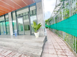 Cho thuê toà nhà văn phòng 15x20m số 330 Nguyễn Thị Thập Tân Quy Q7