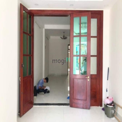 Nhà Mặt Tiền Trần Quý Cáp 112m2 ( 4m x 28m ), 3 Tầng, P12, Chỉ 16,5 Tỷ