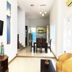 Cho Thuê Ở - VP Biệt Thự QUỐC HƯƠNG 357m2 Gara_Trệt 3 Lầu 4 Phòng