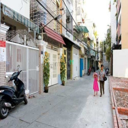Bình Thạnh trục Trung Tâm Nhà đẹp hẻm tải full nội thất , giá 6.3 tỉ
