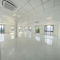 cho thuê văn phòng 190m2 tại tòa nhà 8 tầng 232 Võ Thị Sáu Quận 3.