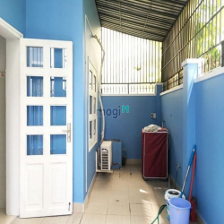 Cho Thuê Ở - VP Biệt Thự QUỐC HƯƠNG 357m2 Gara_Trệt 3 Lầu 4 Phòng