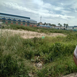 Chính chủ cho thuê đất trống đã san nền bằng phẳng làm bãi xe tại KCN