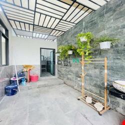 Biệt thự đường Tân Hiệp, Hóc Môn, căn góc 2 mặt tiền đường nhựa 12m