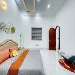 Biệt thự đường Tân Hiệp, Hóc Môn, căn góc 2 mặt tiền đường nhựa 12m