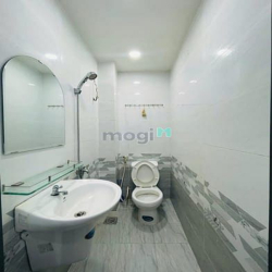 Bán Nhà Hẻm Xe Hơi 8m, 39m2, 2 Tầng, Sát Mặt Tiền Đường 102, TNP A, Q9