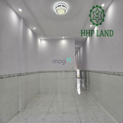 Cho thuê nhà mới sạch sẽ mặt tiền Nguyễn Ái Quốc, Tân Tiến