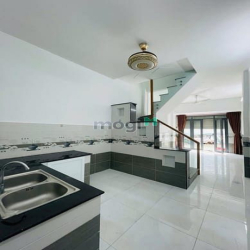 Bán Nhà Hẻm Xe Hơi 8m, 39m2, 2 Tầng, Sát Mặt Tiền Đường 102, TNP A, Q9