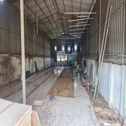 Xưởng mặt tiền Thạnh Xuân 25  - Dt: 11×20m - Giá 16tr
