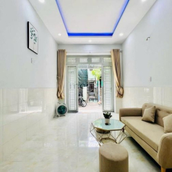 Lên sóng nhà HXH Đ.Phan Văn Trị  P5, Gò Vấp, 52m2, 2 tỷ750tr, sổ riêng