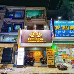 Nhà 2 lầu vị trí rất đẹp mặt tiền Xô Viết Nghệ Tĩnh, Cần Thơ