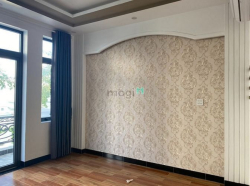 Nhà phố 2 lầu tuyệt đẹp đường B1 KDC Hưng Phú, Q.Cái Răng, Cần Thơ