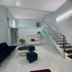 Nhà Đ.Trần Hưng Đạo, Q5, 45m2, 990tr