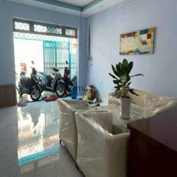 Bán Nhà 100m² -giá 3 tỷ 8 -hẻm thông Đỗ Xuân Hợp qua Dương Đình Hội ,