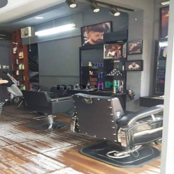 Mặt tiền Phạm Văn Bạch Trần Thái Tông Tân Bình - 65m2 - 2 tầng