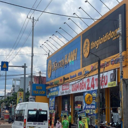 Cần tiền gấp nên tôi bán nhanh lô đất góc 2MT, dt 610m2 giá 190 triệu,