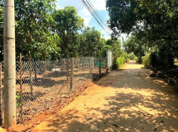 Cần bán lô đất full thổ cư, đường bê tông, dân đông, view hồ Trị An.