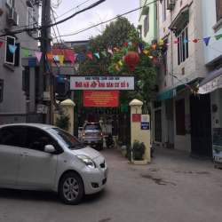 Bán đất làm nhà xưởng, dt 760m2, đường ôtô tránh.