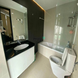 Bán gấp căn hộ Tản Đà Court , Quận 5,98m2, 1 tỷ 810 triệu, sổ riêng