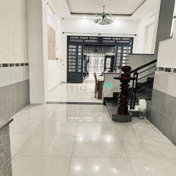 Siêu phẩm lô góc 2 mặt tiền thủ đức – nhà mới gần vincom, sổ hồng
