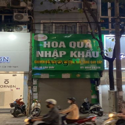 Cho thuê nhà mặt phố THÁI THỊNH, m2, 38 triệu.