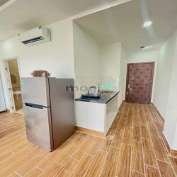 Trống lại STUDIO cửa sổ BAN CÔNG lớn FULL NỘI THẤT