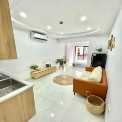 Bán tòa CCMN Thanh Xuân ngõ ô tô 8T thang máy 76m2 14PKK giá chỉ 13 tỷ