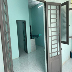 Bán Nhà Cấp 4 Dt:60m2.595 TRiệu. Có Giấy Đóng Thuế Hằng Năm, Hậu khẩu,