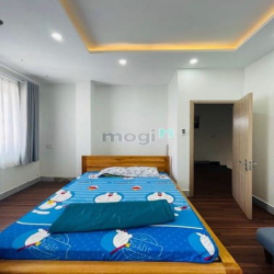 5x25m, 3 tầng, sân rộng, ngay ngã 4 thủ đức, hơn 11ty, Hiệp phú q9