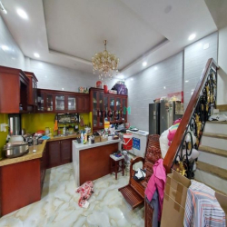 Gấp bán! Nhà đẹp Sát Mặt tiền Chu Văn An Bình Thạnh 92m2 chỉ 9,48tỷ