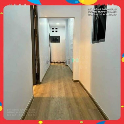 QGV. Hot! Nhà MẶT TIỀN Kinh Doanh, 92m2, 2T, gần Cityland Park Hills.