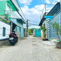 Giá tốt - Nhà 2 lầu hẻm 1206 Huỳnh Tấn Phát, Phường Tân Phú, Quận 7