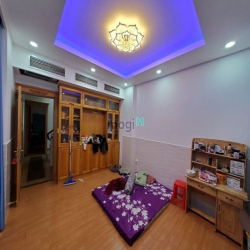 Gấp bán! Nhà đẹp Sát Mặt tiền Chu Văn An Bình Thạnh 92m2 chỉ 9,48tỷ