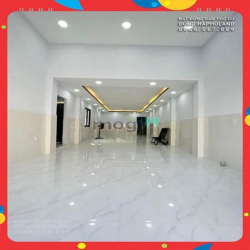 QGV. Hot! Nhà MẶT TIỀN Kinh Doanh, 92m2, 2T, gần Cityland Park Hills.