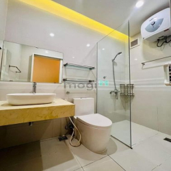 Bán nhà YÊN PHỤ, view TÂY HỒ , mặt phố, lô góc 55m, 6 tầng ,  24,5 tỷ