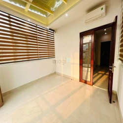 Bán nhà YÊN PHỤ, view TÂY HỒ , mặt phố, lô góc 55m, 6 tầng ,  24,5 tỷ