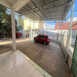 CẦN BÁN GẤP căn nhà 150m2 Đ số 4 Tp Thủ Đức