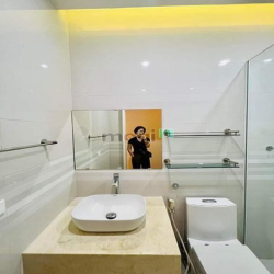 Bán nhà YÊN PHỤ, view TÂY HỒ , mặt phố, lô góc 55m, 6 tầng ,  24,5 tỷ