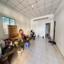 CẦN BÁN GẤP căn nhà 150m2 Đ số 4 Tp Thủ Đức