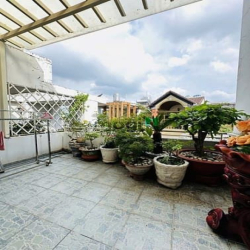 Bán Nhà HXH Đường Trần Bình Trọng 56M2, 4 Tầng, Phường 5, Chỉ 9,3 Tỷ