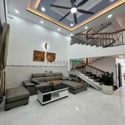 bán nhà hẻm xe hơi Nguyễn Duy Cung, P.12, 4,4 x 11,5, giá 5.35 tỷ tl