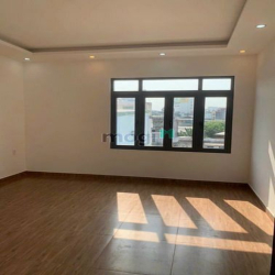 Nhà phố 5 tầng, hẻm xe hơi Chu Văn An, Bình Thạnh giá chỉ 9,8 tỷ