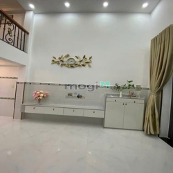 bán nhà hẻm xe hơi Nguyễn Duy Cung, P.12, 4,4 x 11,5, giá 5.35 tỷ tl