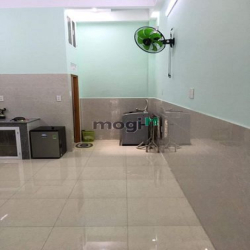 Nhà [4×12] 1 lầu 1 sân thượng 2 phòng ngủ 2wc - Đường Kinh Dương Vương