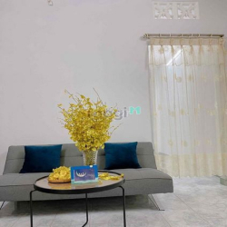 Cho thuê nhà nguyên căn - Nhà mới, sạch sẽ. 3,3m x 12m.