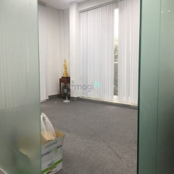 Cho thuê văn phòng tại Làng Việt Kiều Châu Âu, 70 m2 gồm 2 phòng
